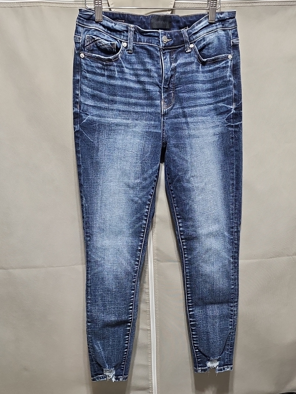 Buckle Black Women's Dark Washed Blue Ankle Skinny Jeans